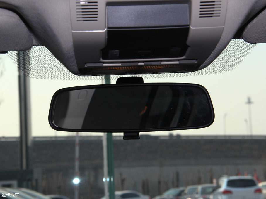 2016^3SUV 1.6T Ԅ(dng)