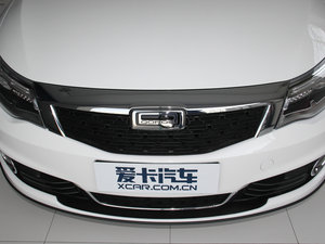 2016款1.6T 自动致悦型 中网