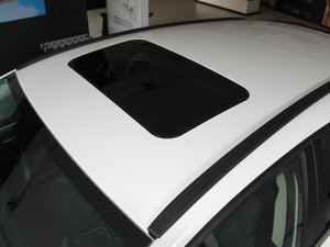 2016款1.6T 自动致悦型 车顶