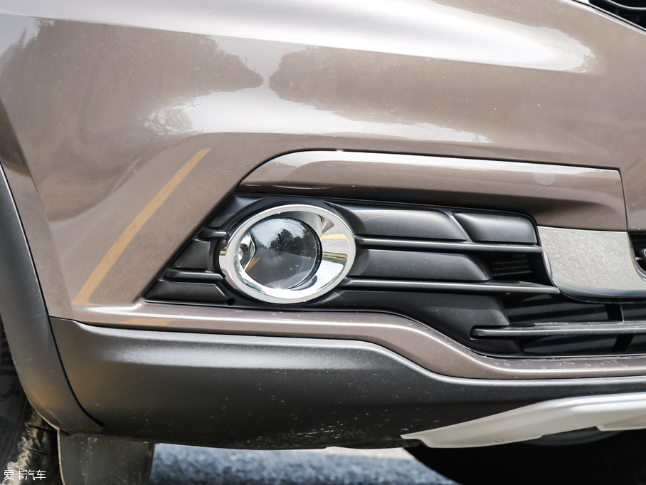 2016^5 SUV 1.6T ԄӺA