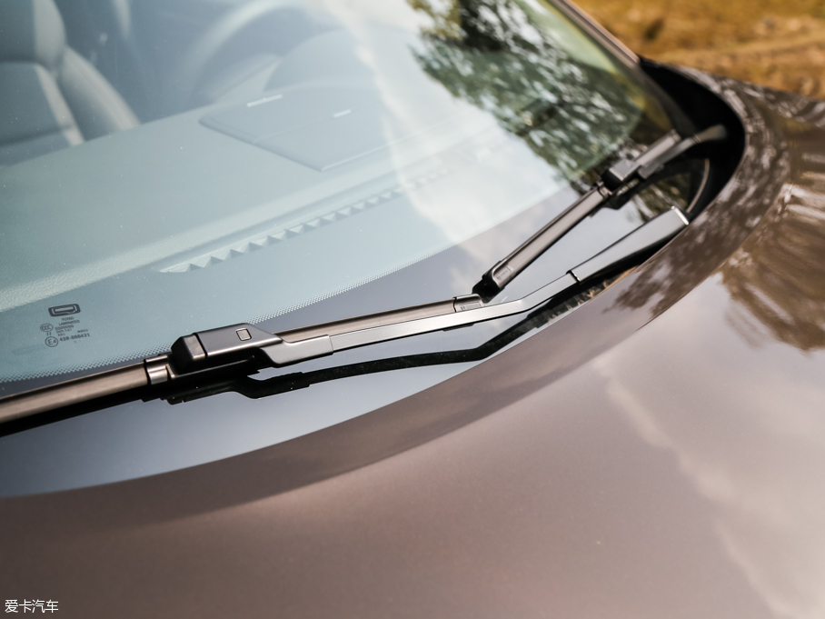 2016^5 SUV 1.6T Ԅ(dng)A