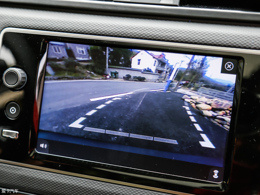 2016^5 SUV 1.6T ԄӺA