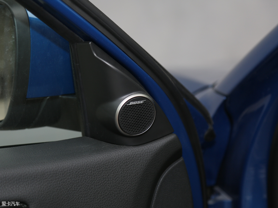 2016^5 SUV 1.6T ԄӺA