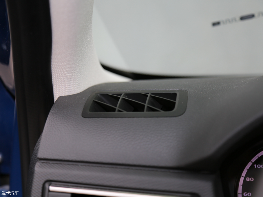 2016^5 SUV 1.6T ԄӺA