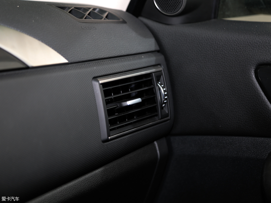 2016^5 SUV 1.6T ԄӺA