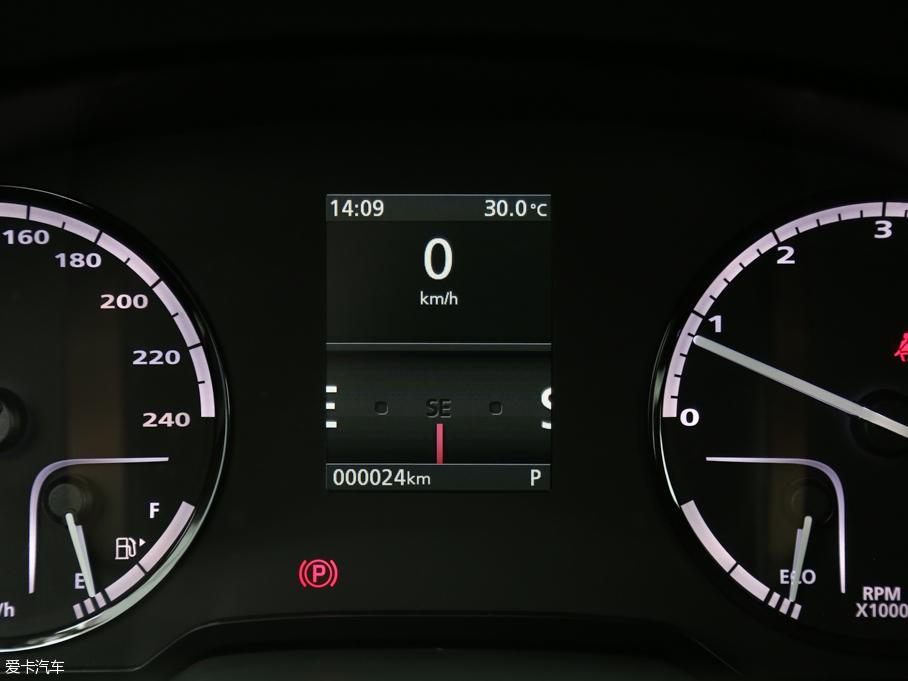 2016^5 SUV 1.6T ԄӺA