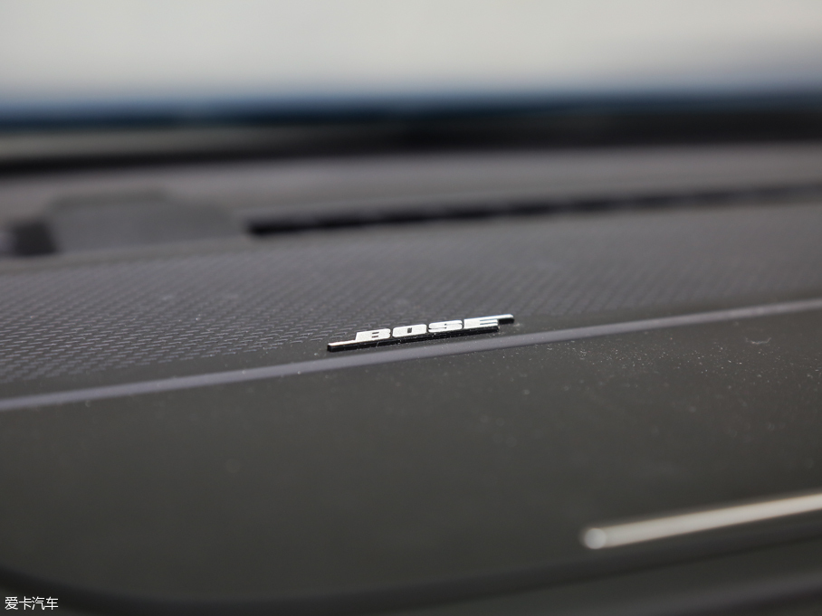 2016^5 SUV 1.6T ԄӺA