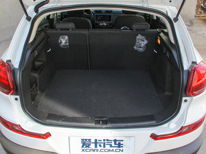 2016款1.6T 自动舒适型 行李厢空间