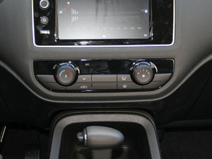 2016款1.6T 自动舒适型 空调调节
