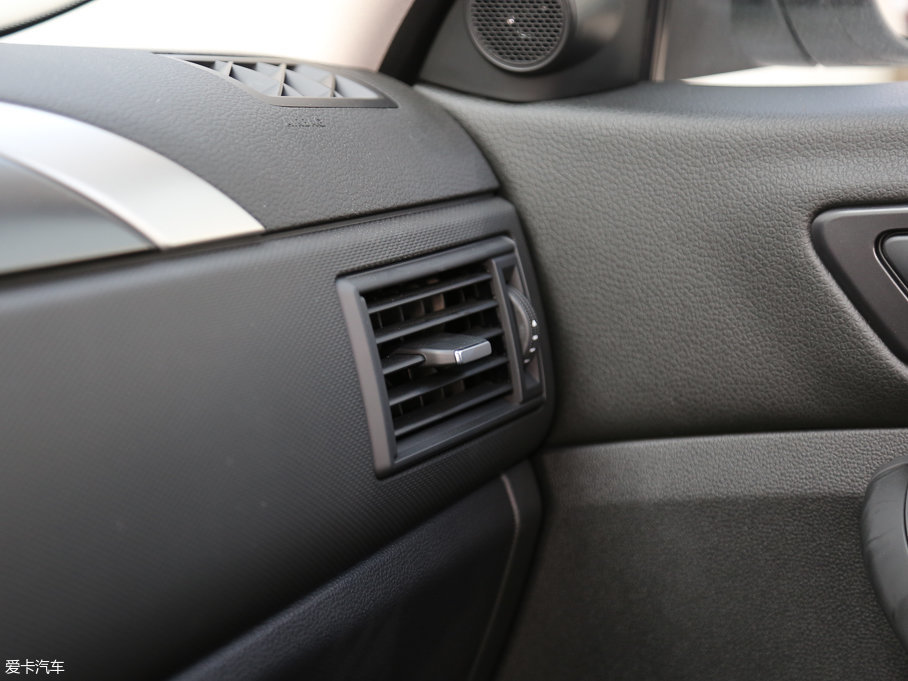 2017^5 SUV 1.6T Ԅ(dng)F