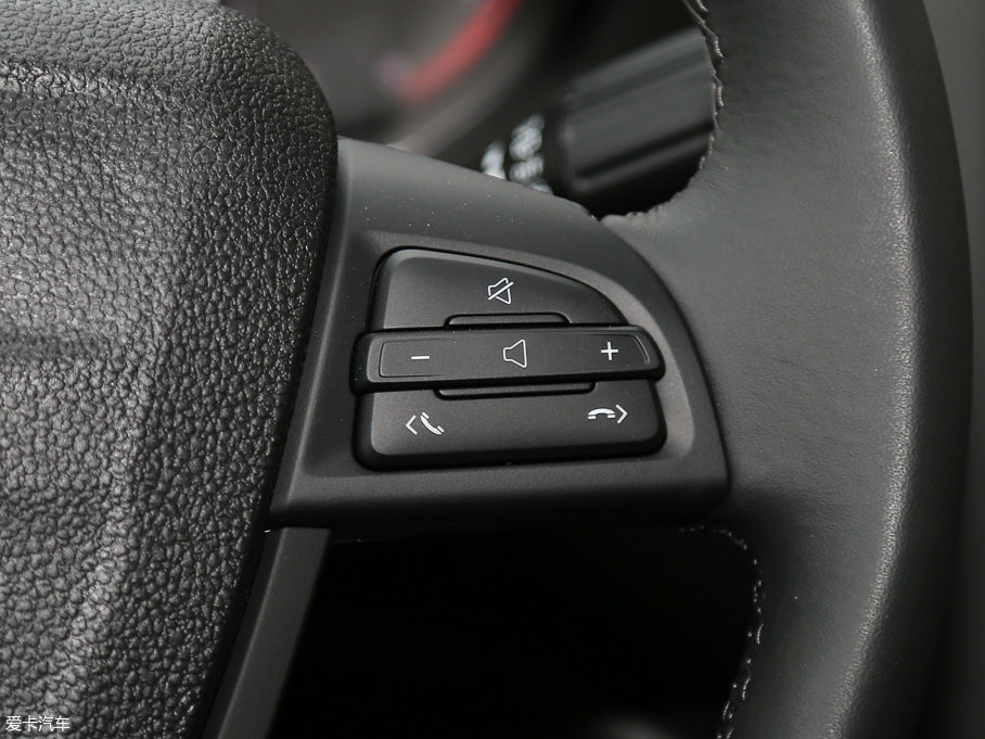 2017^5 SUV 1.6T ԄI(lng)