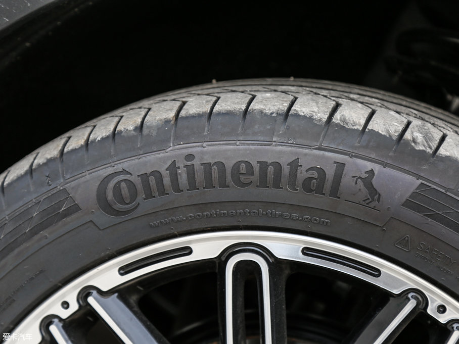 2017^5 SUV 1.6T ԄŞ