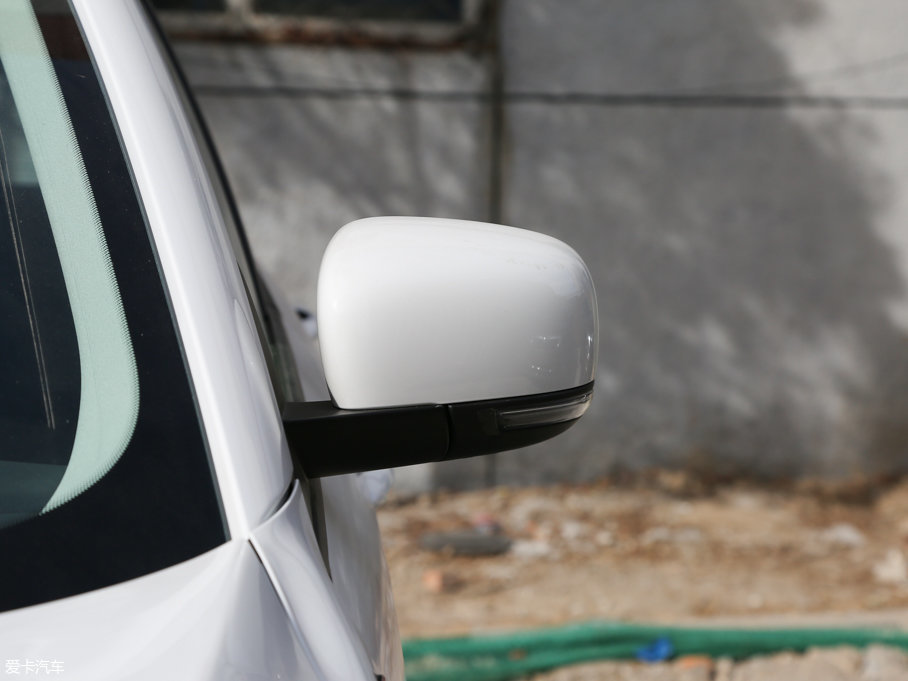 2017^5 SUV 1.6T ք(dng)M(jn)ȡ