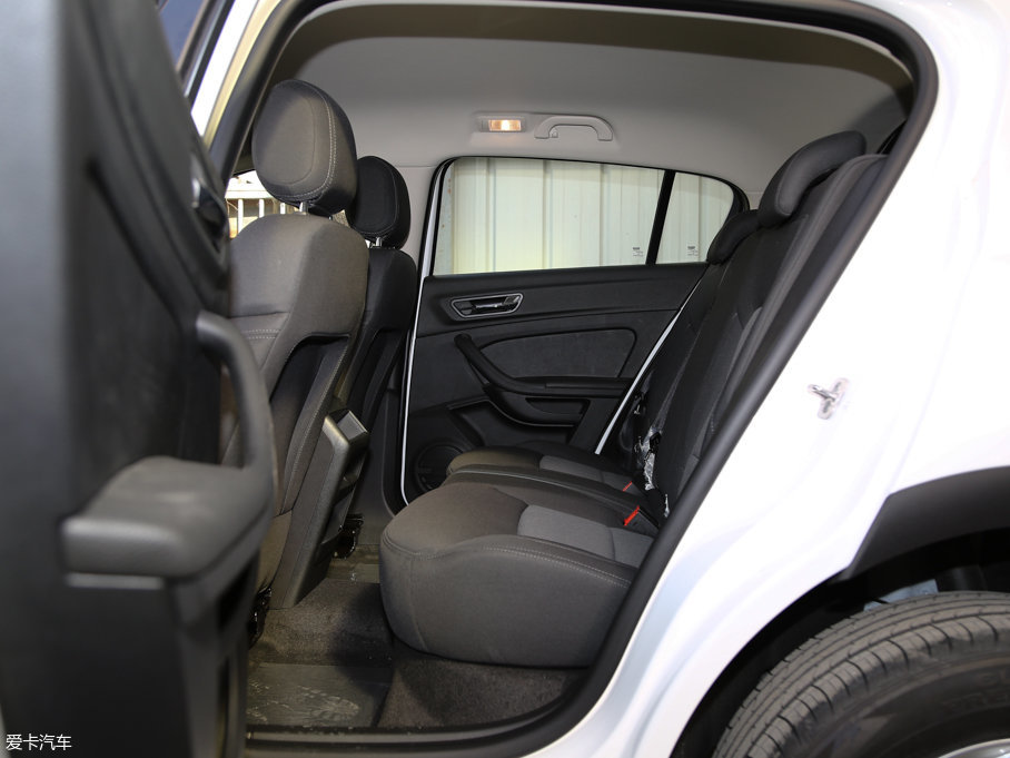 2017^5 SUV 1.6T ք(dng)M(jn)ȡ