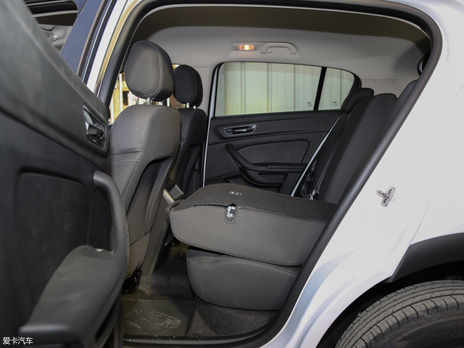 2017^5 SUV 1.6T քMȡ