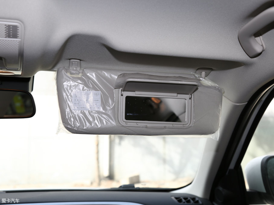 2017^5 SUV 1.6T քMȡ