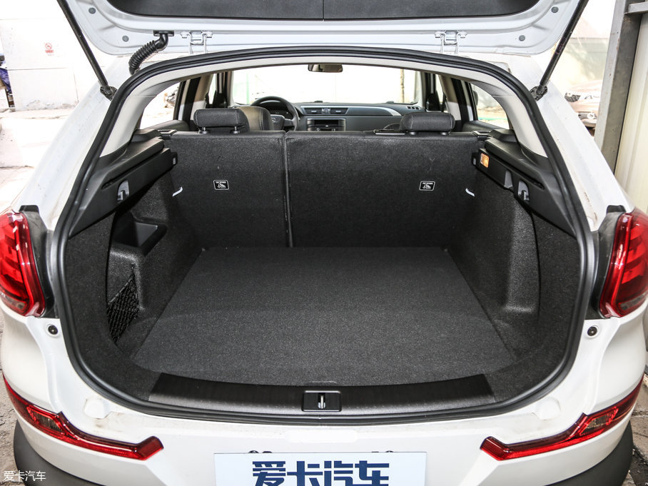 2017^5 SUV 1.6T քMȡ