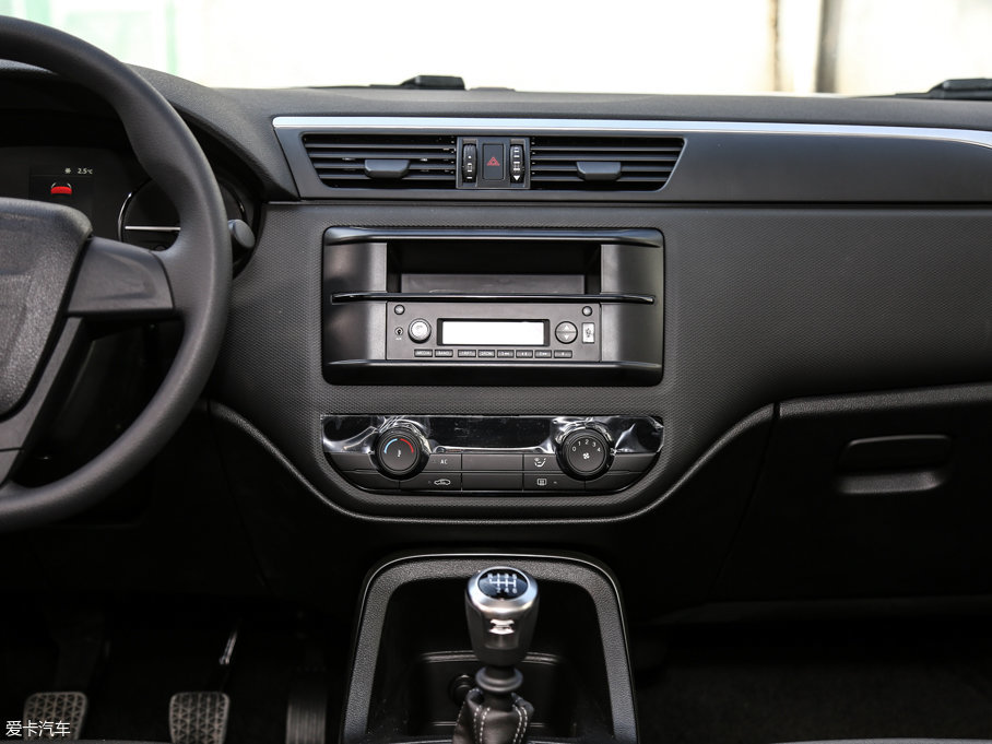 2017^5 SUV 1.6T քMȡ