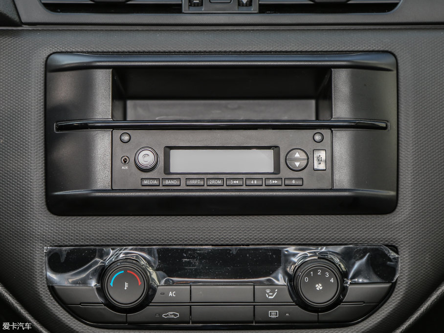 2017^5 SUV 1.6T ք(dng)M(jn)ȡ