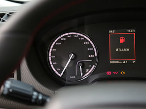 2017款1.6T 自动尊贵型 中控区