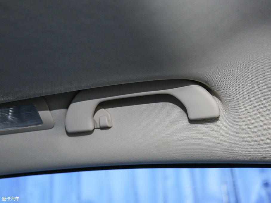 2017^3 GT 1.6T DCT