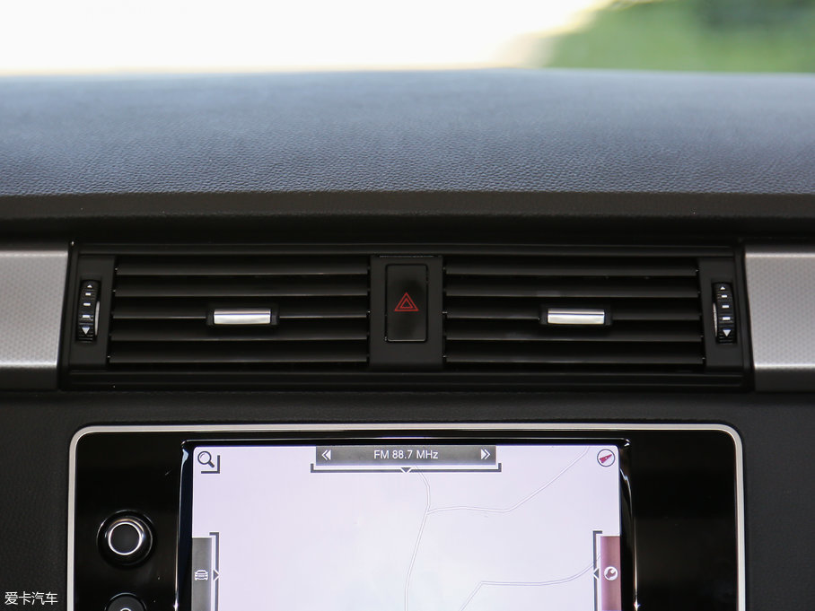 2017^3 GT 1.6T DCT