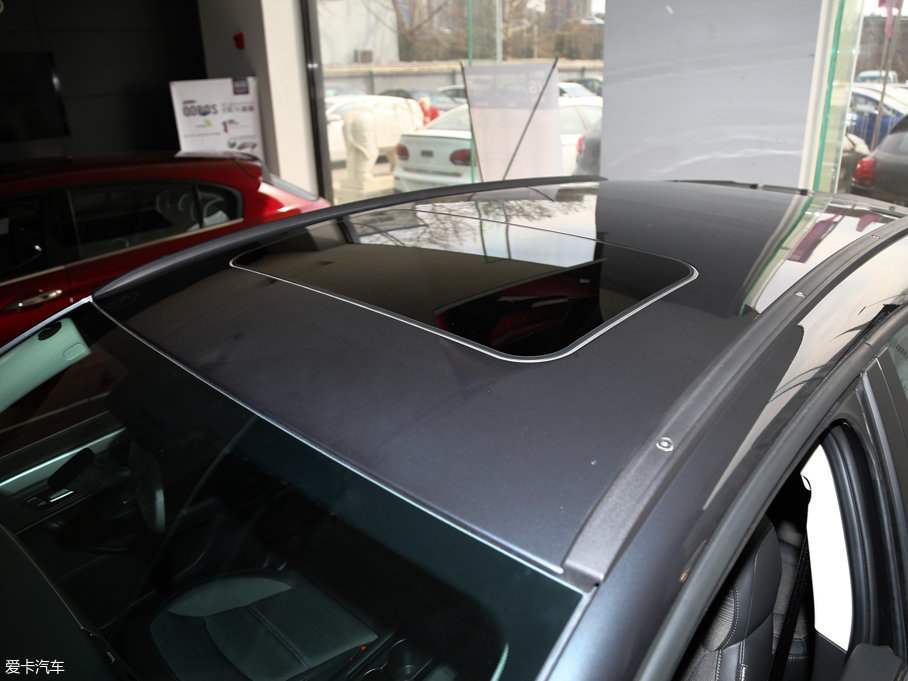 2017���^��3����SUV 1.6T �Ԅ�����