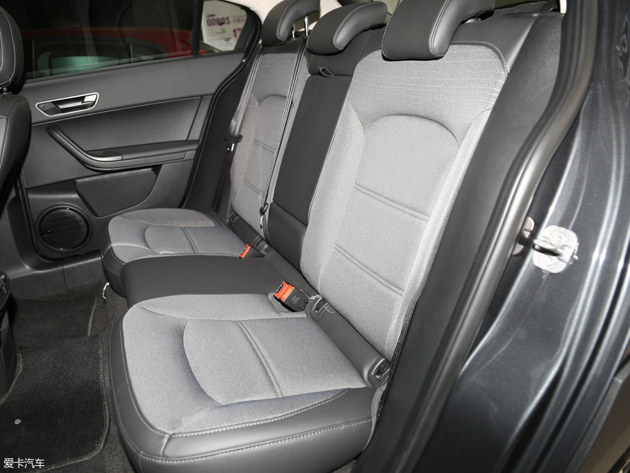 2017���^��3����SUV 1.6T �Ԅ�(d��ng)����