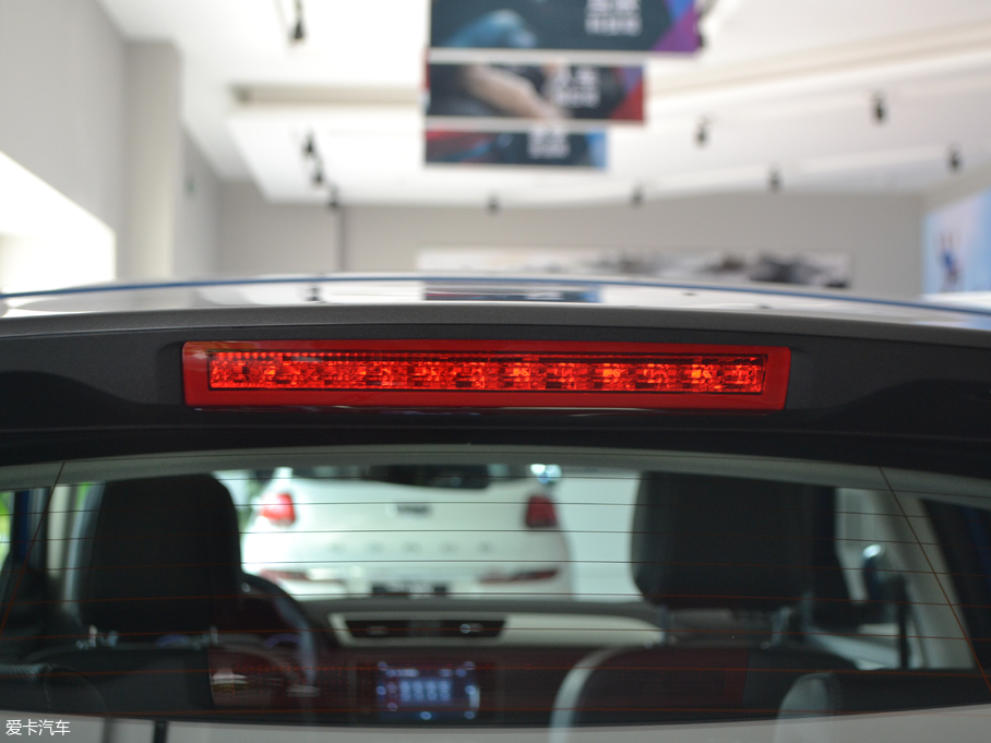 2018^5 SUV 1.6T Ԅ(dng)F