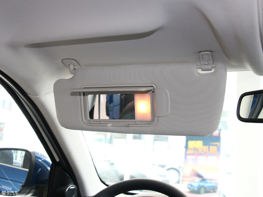 2018^5 SUV 1.6T ԄŞ