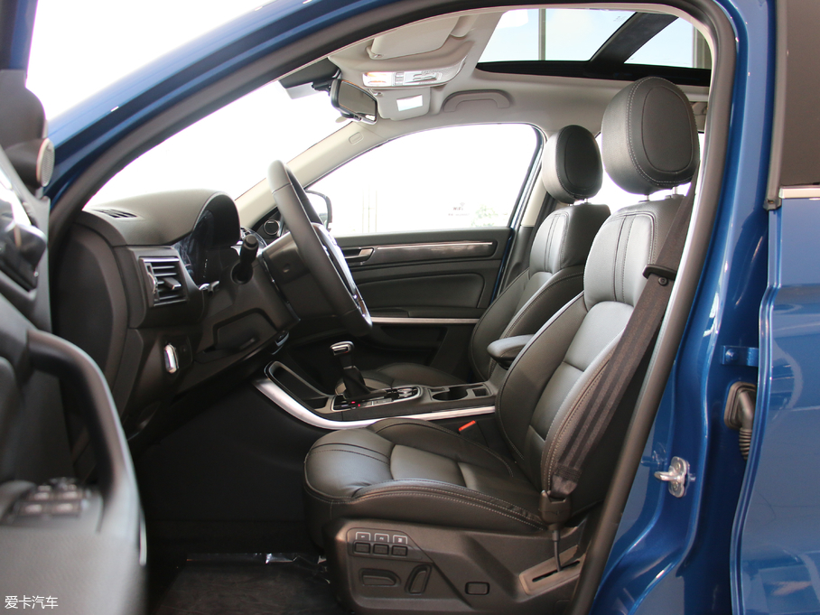 2018^5 SUV 1.6T ԄŞ