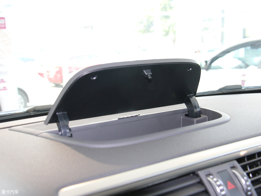 2018^5 SUV 1.6T Ԅ(dng)Ş