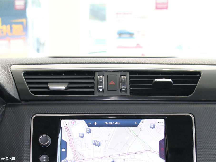 2018^5 SUV 1.6T ԄŞ