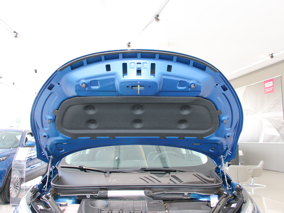 2018^5 SUV 1.6T ԄŞ