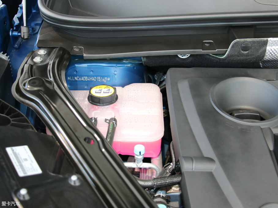 2018^5 SUV 1.6T ԄŞ