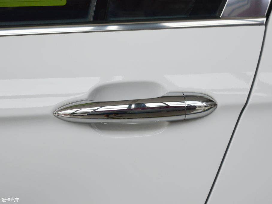 2018^5 SUV 1.6T ԄŞ