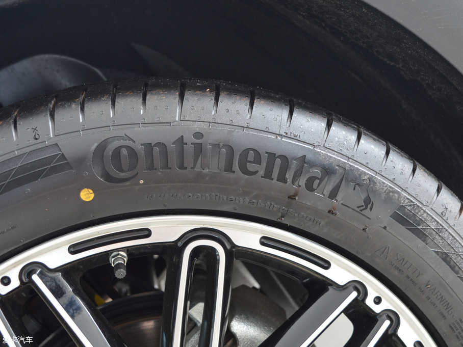 2018^5 SUV 1.6T ԄŞ