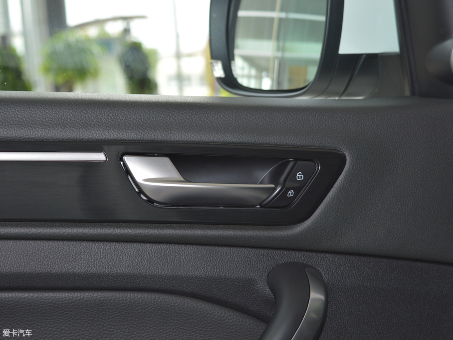 2018^5 SUV 1.6T Ԅ(dng)Ş