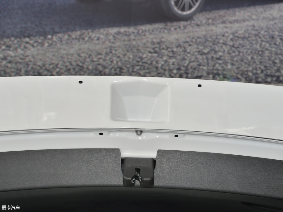 2018���^��3���T�� 1.6L �Ԅ����F��