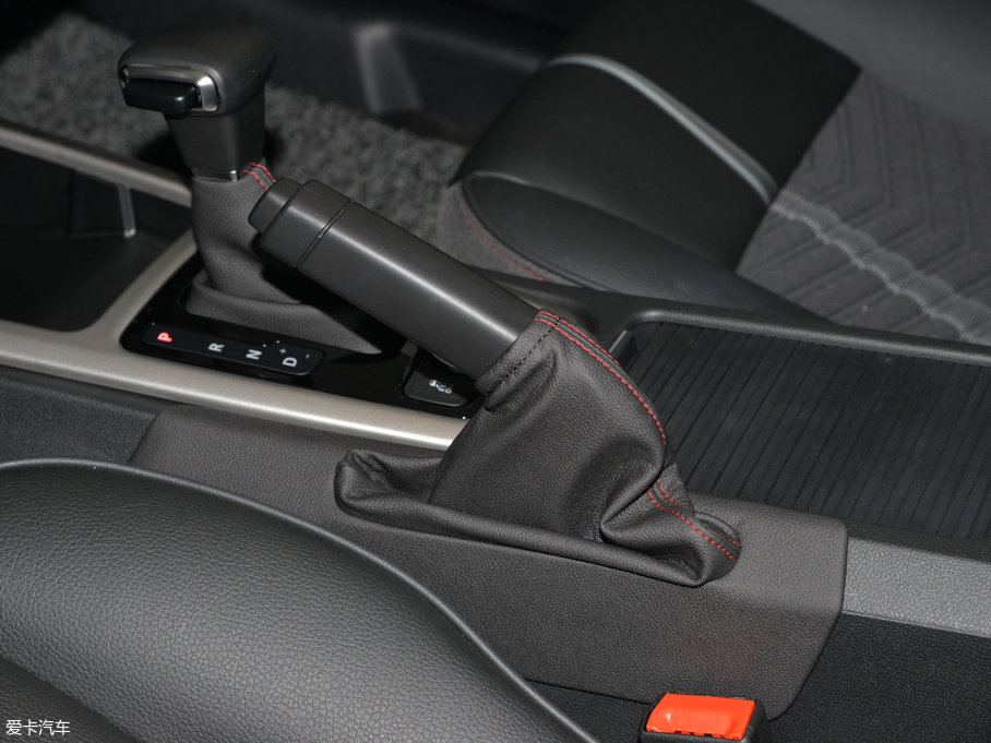 2018^3T(mn) 1.6L Ԅ(dng)F