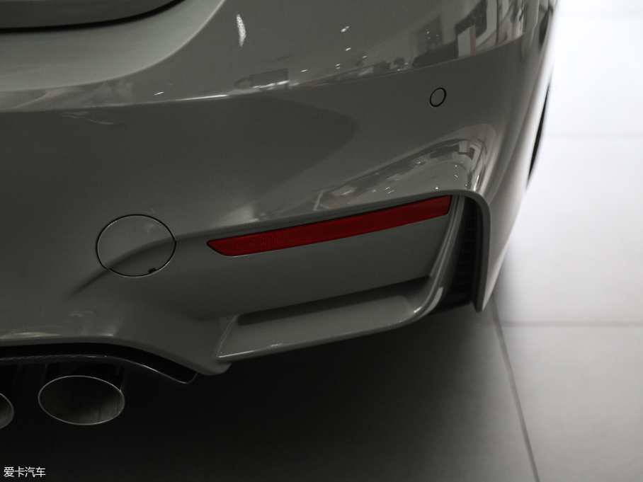 2018��RM4 M4 CS