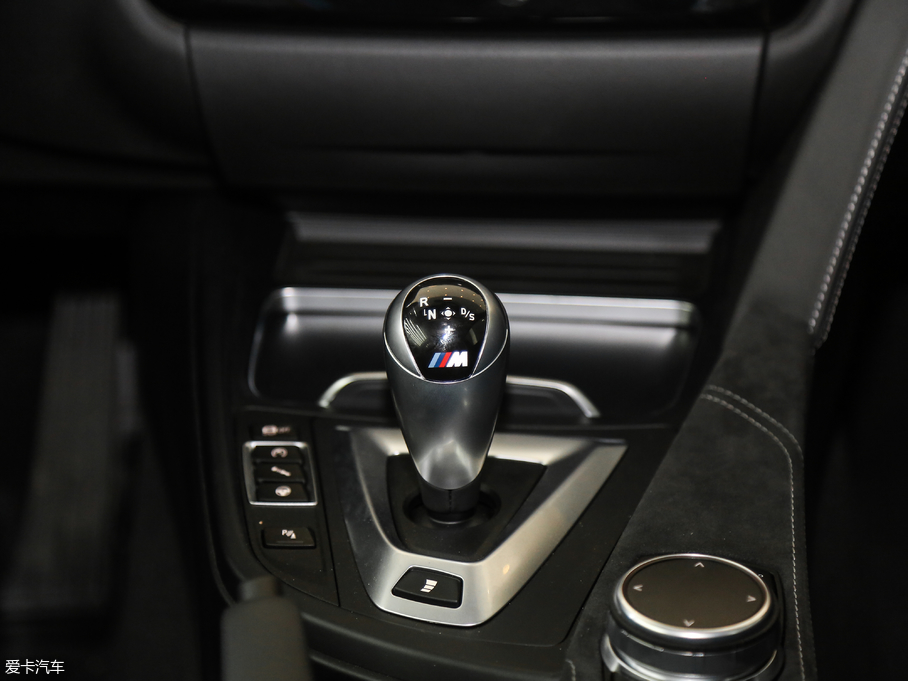 2018��RM4 M4 CS