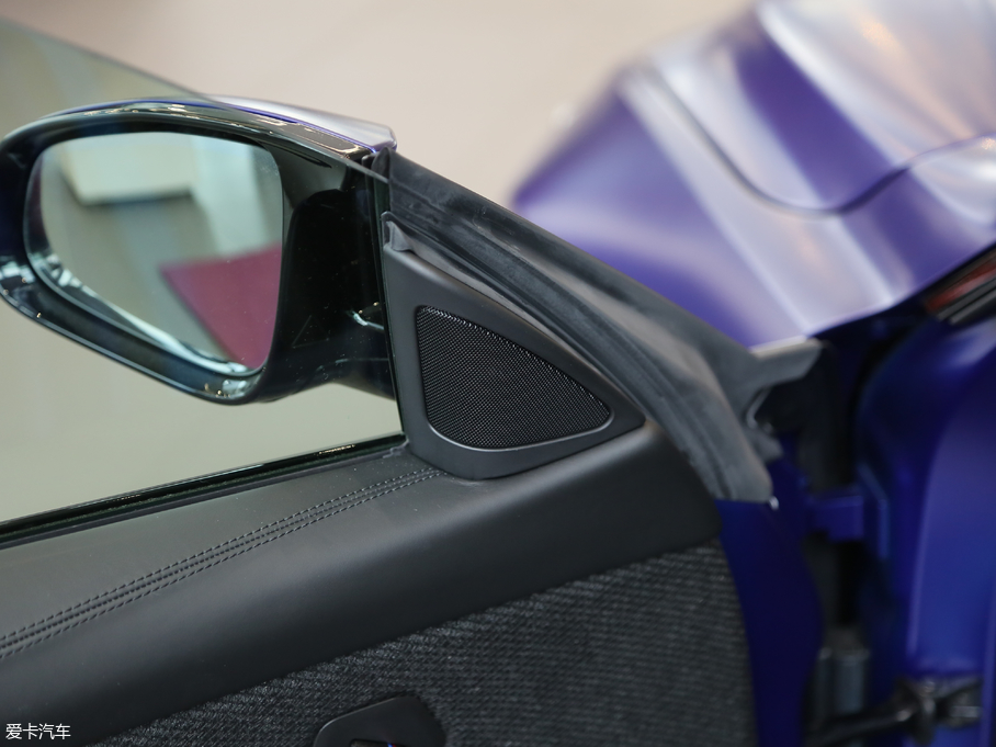 2018��RM4 M4 CS