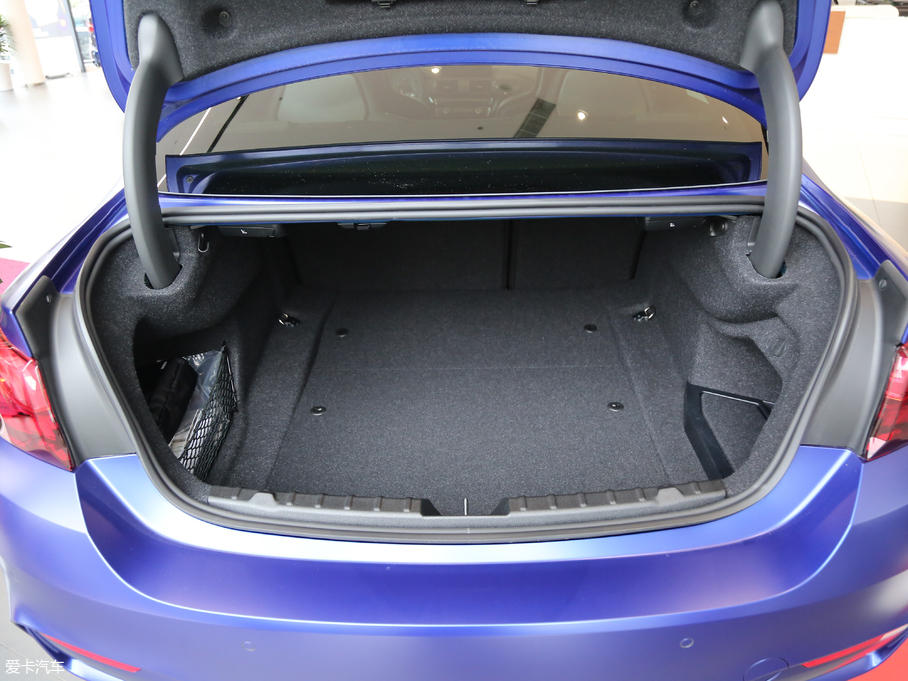 2018��RM4 M4 CS