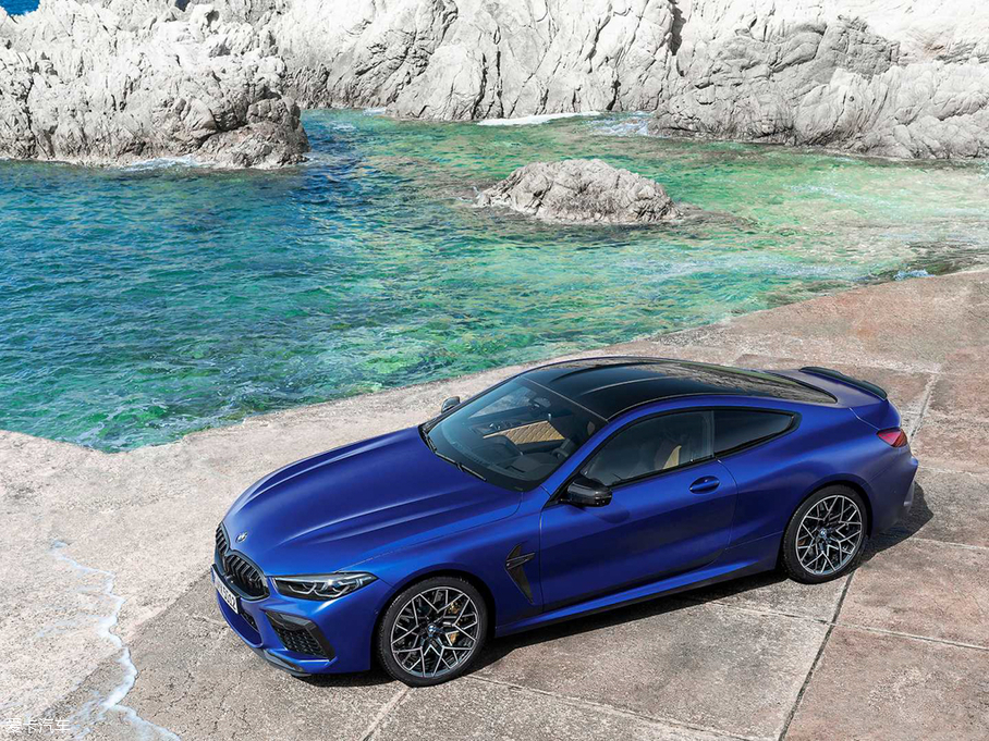 2019RM8 Competition Coupe