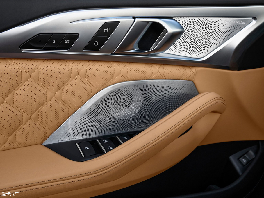 2019RM8 Competition Convertible