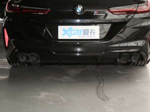2019款M8 双门轿跑车 雷霆版 排气管