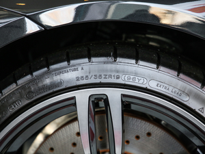 2019M4 pTI܇CӰ ݆̥ߴ