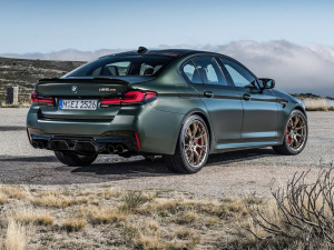 2021款M5 CS 整体外观