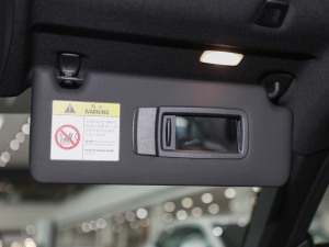 2021M xDrive  ꖰ壨ң